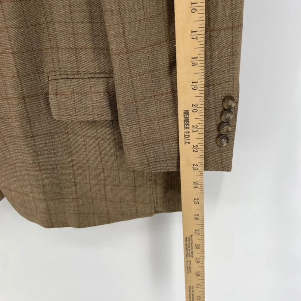 Jos A Bank Sport Coat 46R Brown Wool Silk‎ Blend Two Button Blazer Suit Jacket